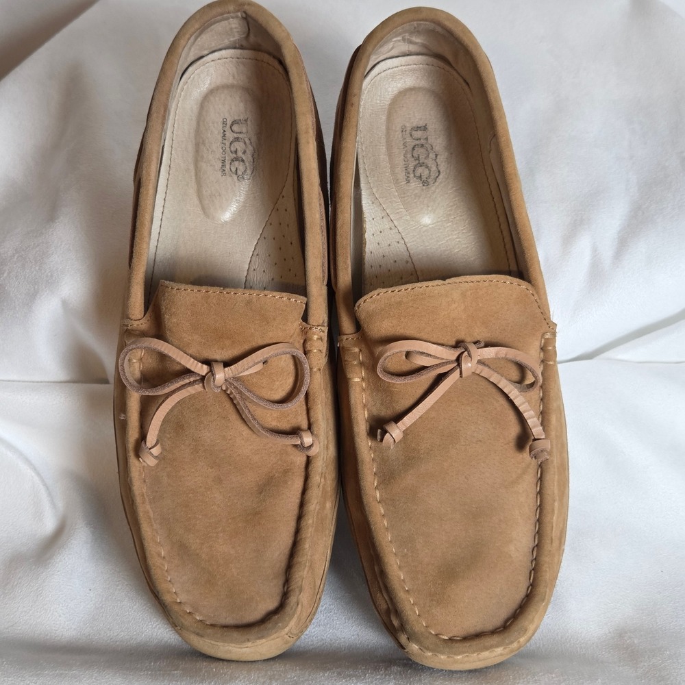 UGG Australian Ozlana Mens Tan Suede Loafers Driving Mocs Size 10